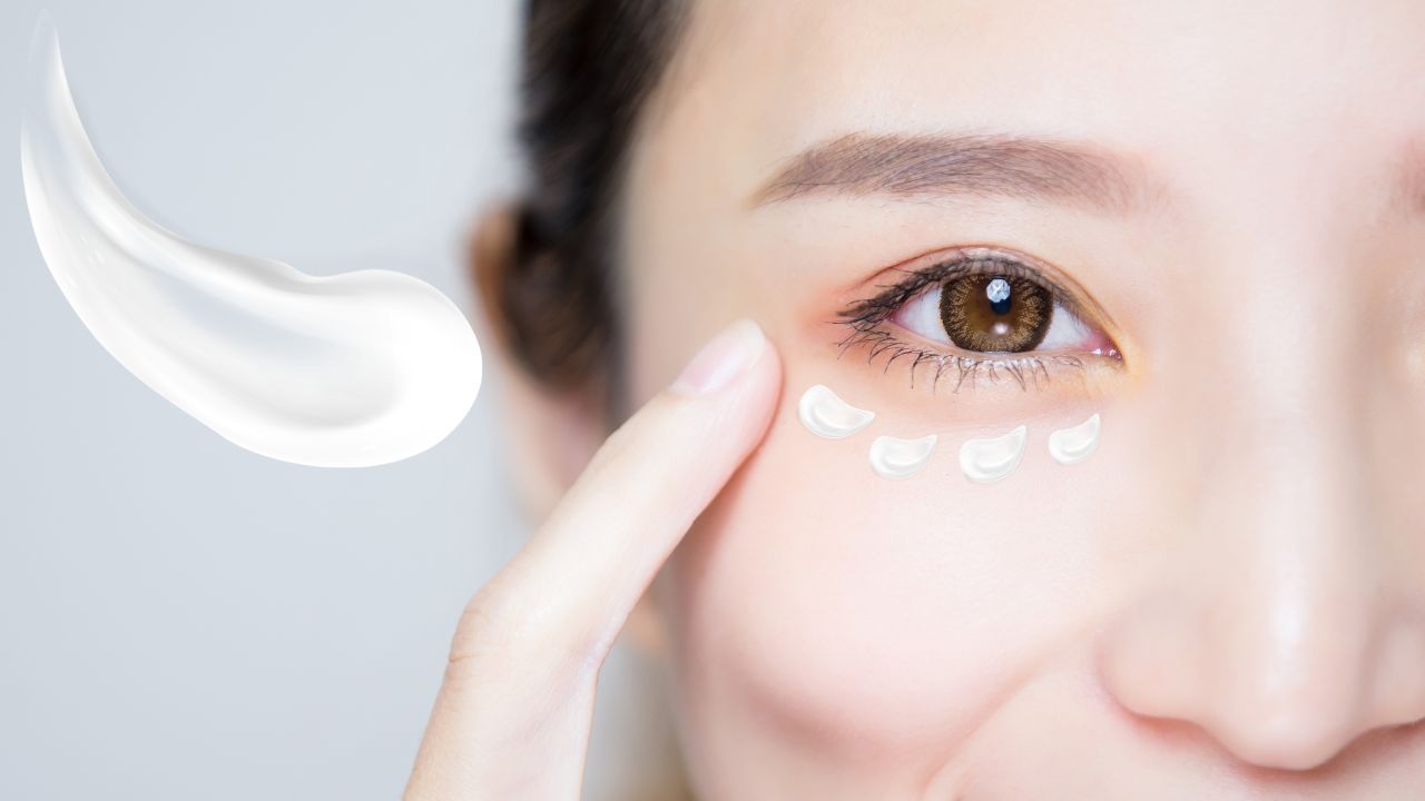 A lightweight gel that helps support skin’s natural firmness, improve the appearance of smoothness